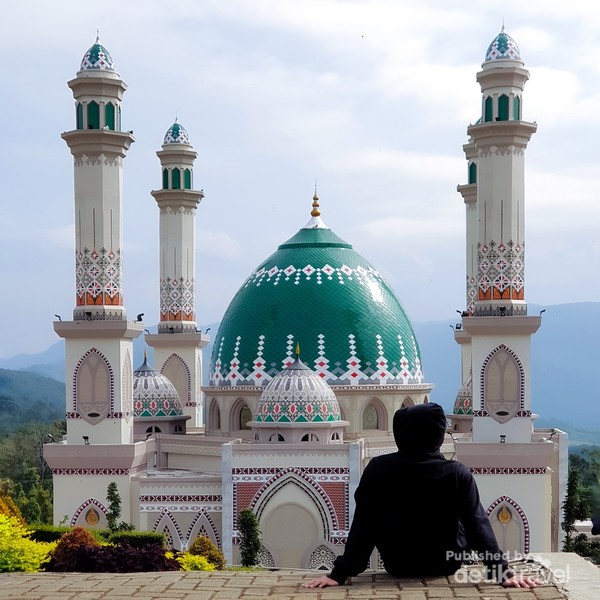 Masjid AL-IKHLAS Ciwuni Kubangsari: Pusat Kehidupan Berkelanjutan di Tengah Kebangkitan Cilacap